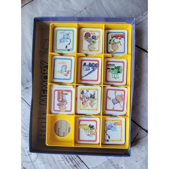 Bob the Builder Memory Game Milton Bradley Vintage 2001 34 Complete Matches - Picture 2 of 5